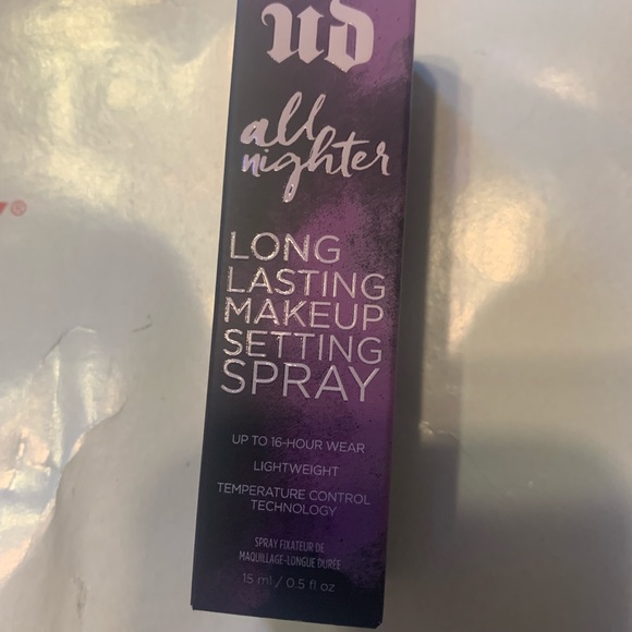 Urban decay setting spray ❤️❤️ - Picture 2 of 2